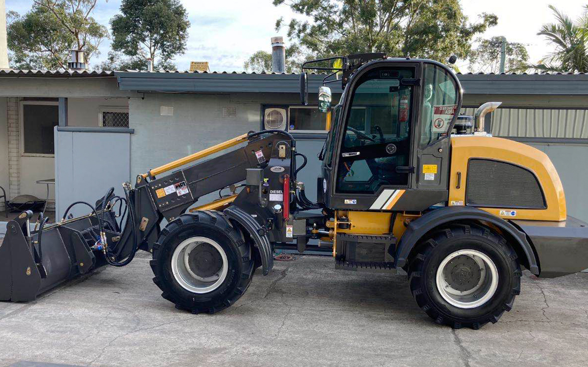 Australia--WL825T